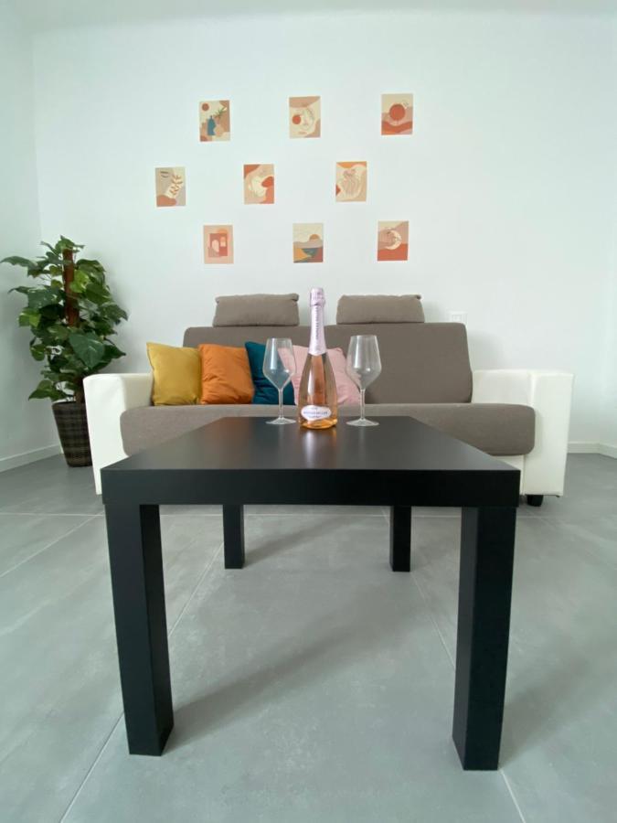 The Chic Holiday Apartment Verona Exteriör bild